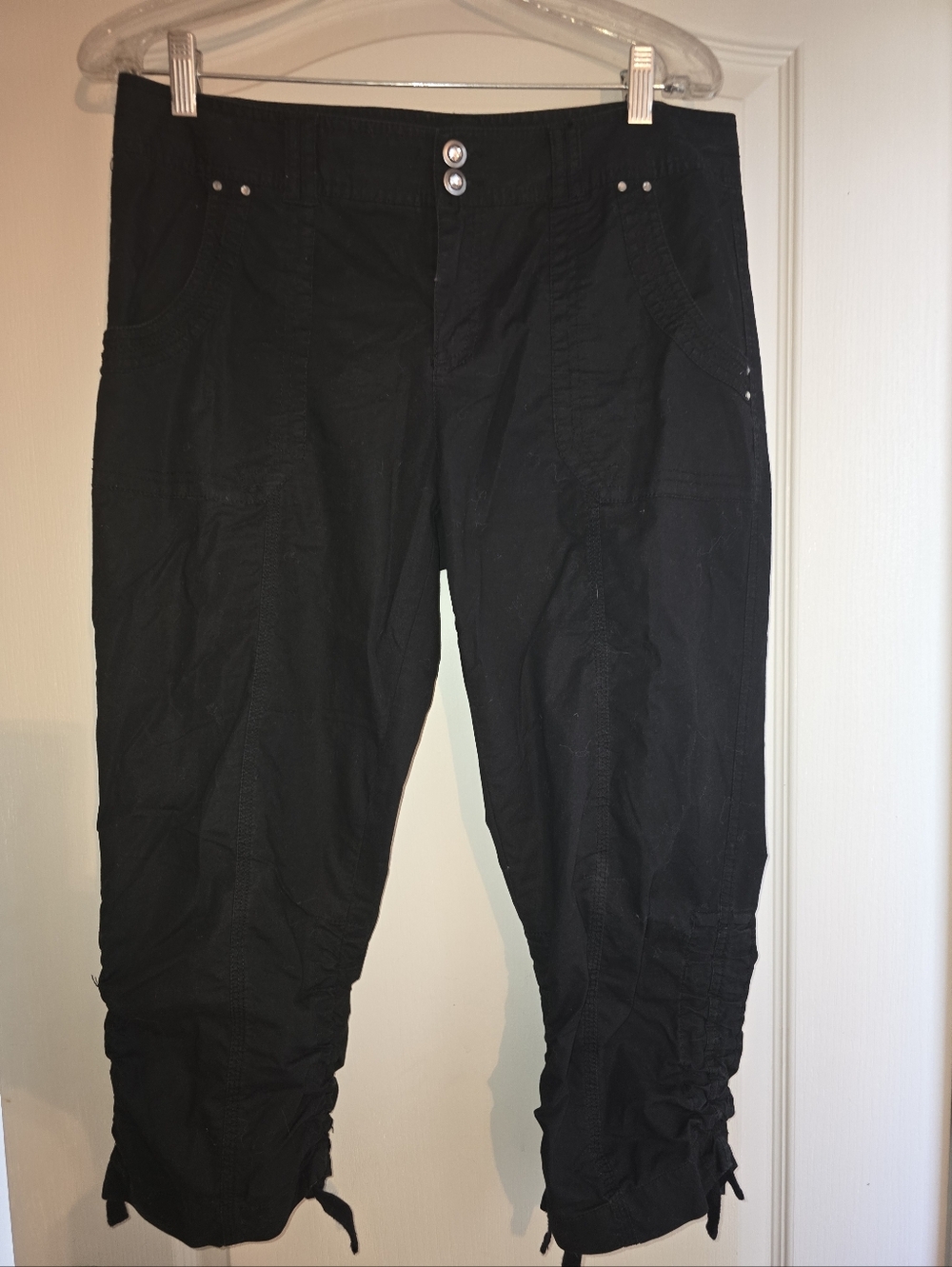 INC INternational Concepts Crgo Embellished Cropped Cinched Calf Pants